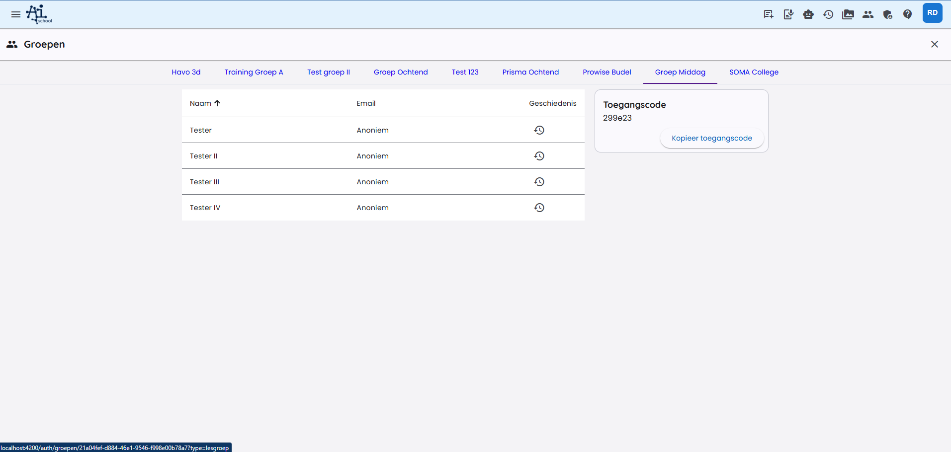 Unterrichtsgruppe mit anonymen Accounts